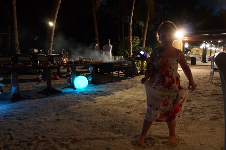 Grilling på stranden.