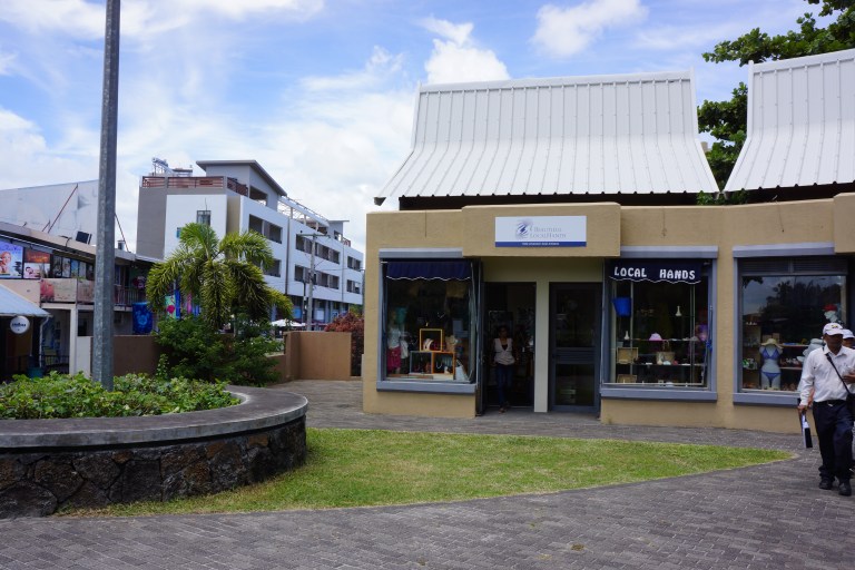 Butikk i Trou aux Biches